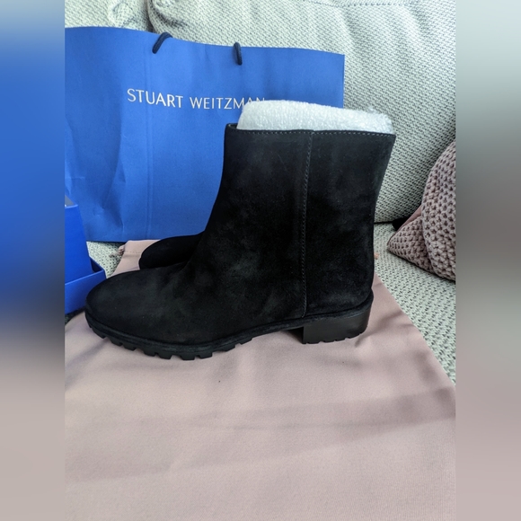 Stuart Weitzman black velvet flat boots sz 7.5 - Picture 5 of 8